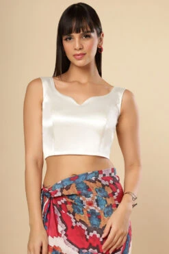 Ilia Off-White Satin Comfort Stretch™ Sweetheart Neck Sleeveless Saree Blouse