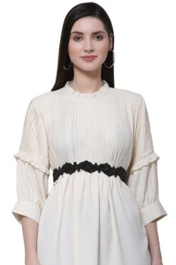 Ethnic Motifs Cut Work Embellished Saree Belt In Black