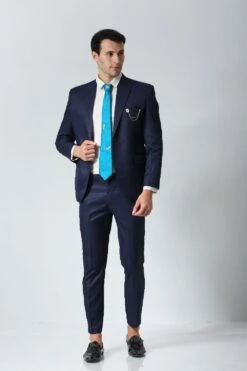 Turquoise Ethnic Gold Motif Silk Sari Tie